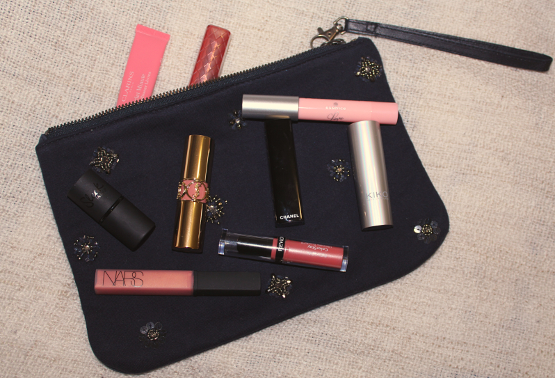 MAC Starlit Lip Bag Set (Nude/Neutral): Lipstick, Lip Pencil, Lipglass,  Carrying Case 